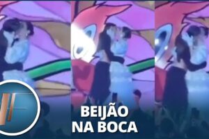 Gkay e Boca Rosa dão beijão em premiação de artistas
